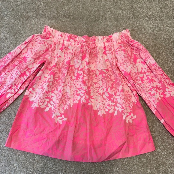 Lilly Pulitzer Pink Floral Off Shoulder Long Sleeve Top Blouse Women's size S - Picture 2 of 6